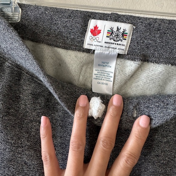 Vancouver Olympics Girls’ Sweatpants (Gray) by Hudson’s Bay Company - Picture 5 of 5